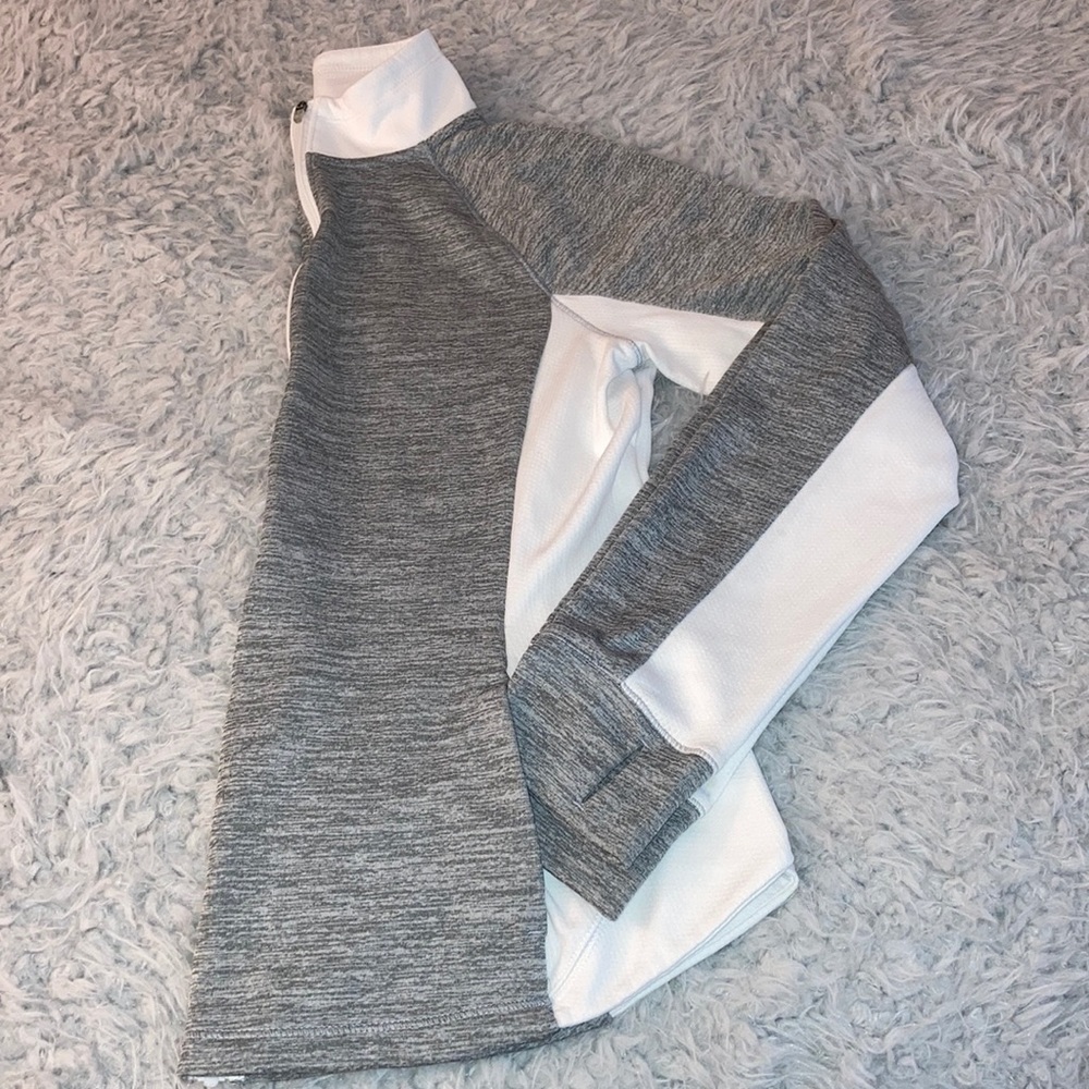 Full zip two tone light weight jacket